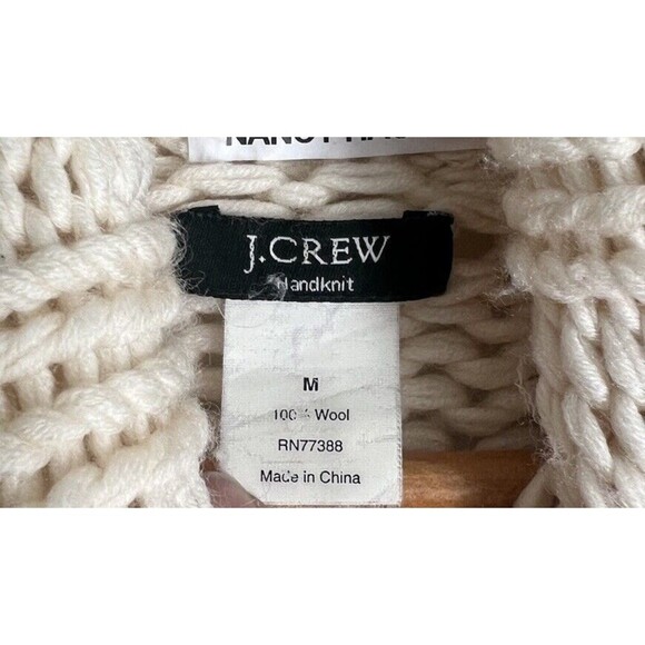 J Crew 100% Wool Aran Style Cable Knit Fisherman Hand Knit Turtleneck Sweater M - Picture 8 of 8